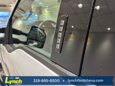 Used 2019 Ford F250 XLT w/ XLT Premium Package AWD/4WD image 15