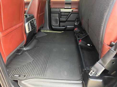 Used 2020 Ford F150 Platinum w/ Equipment Group 701A Luxury AWD/4WD image 14