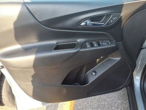 Certified 2024 Chevrolet Equinox LT w/ LPO, Floor Liner Package image 10