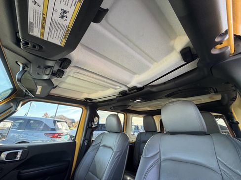 Used 2018 Jeep Wrangler Unlimited Sport S image 26