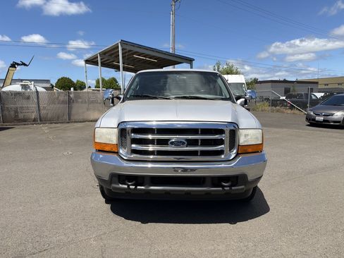 Used 2001 Ford F250 XLT RWD image 9