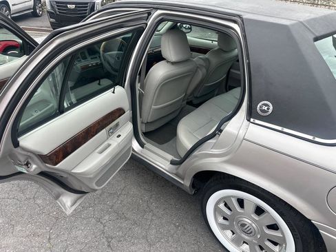 Used 2005 Mercury Grand Marquis LS RWD image 23
