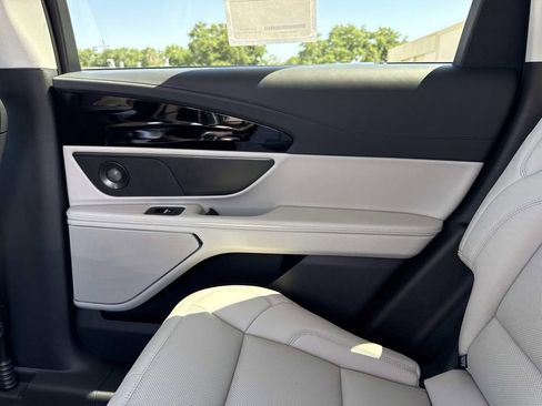 New 2026 Lincoln Nautilus Premier w/ Equipment Group 102A AWD/4WD image 15