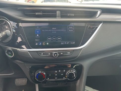 Used 2022 Buick Encore GX Preferred w/ Cold Weather Comfort Package image 18