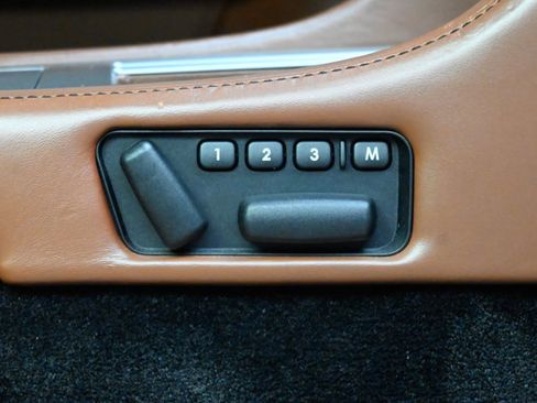 Used 2009 Aston Martin DB9 Coupe image 15