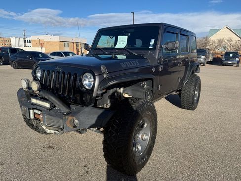 Used 2016 Jeep Wrangler Unlimited Sport image 2
