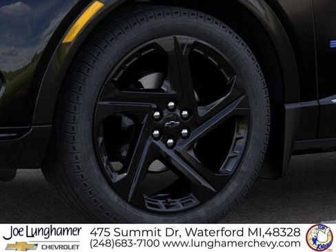 New 2026 Chevrolet Equinox EV RS AWD/4WD image 32