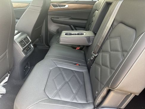 New 2026 Volkswagen Atlas SE AWD/4WD image 30