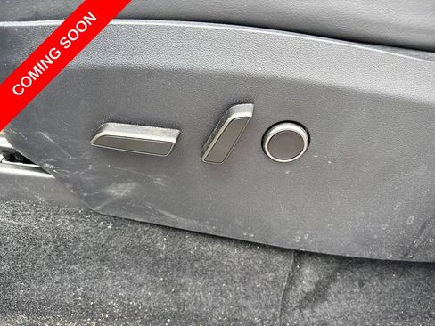 Used 2025 Tesla Model Y Long Range RWD image 20
