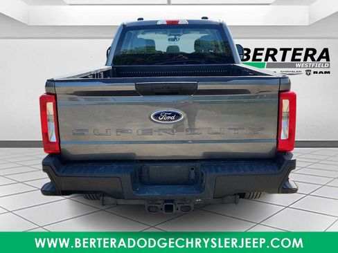 Used 2026 Ford F250 XL AWD/4WD image 5