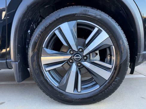 Used 2023 Nissan Rogue Platinum w/ Platinum Premium Package image 30