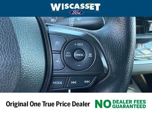 Used 2024 Toyota Corolla LE image 13