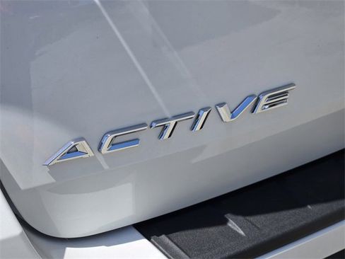 New 2025 Ford Explorer Active w/ Active Comfort Package image 9