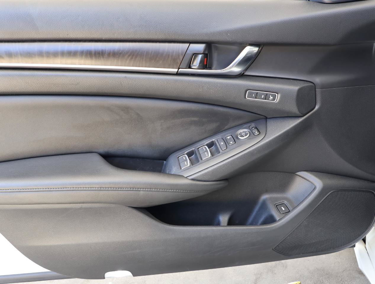 Used 2019 Honda Accord Touring image 36