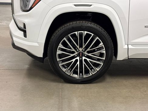 New 2026 GMC Terrain Denali image 8