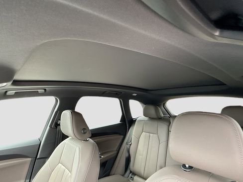 Certified 2025 Audi Q5 Premium w/ Convenience Package image 26