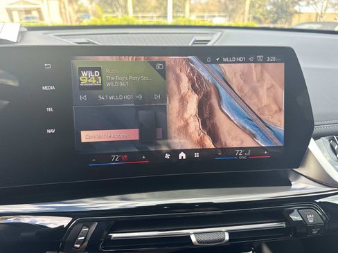 Certified 2025 BMW X1 xDrive28i w/ Technology Package image 21