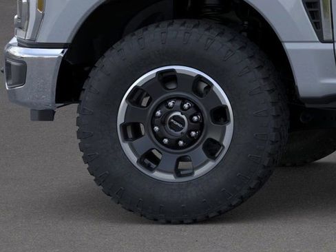New 2026 Ford F250 Lariat AWD/4WD image 19