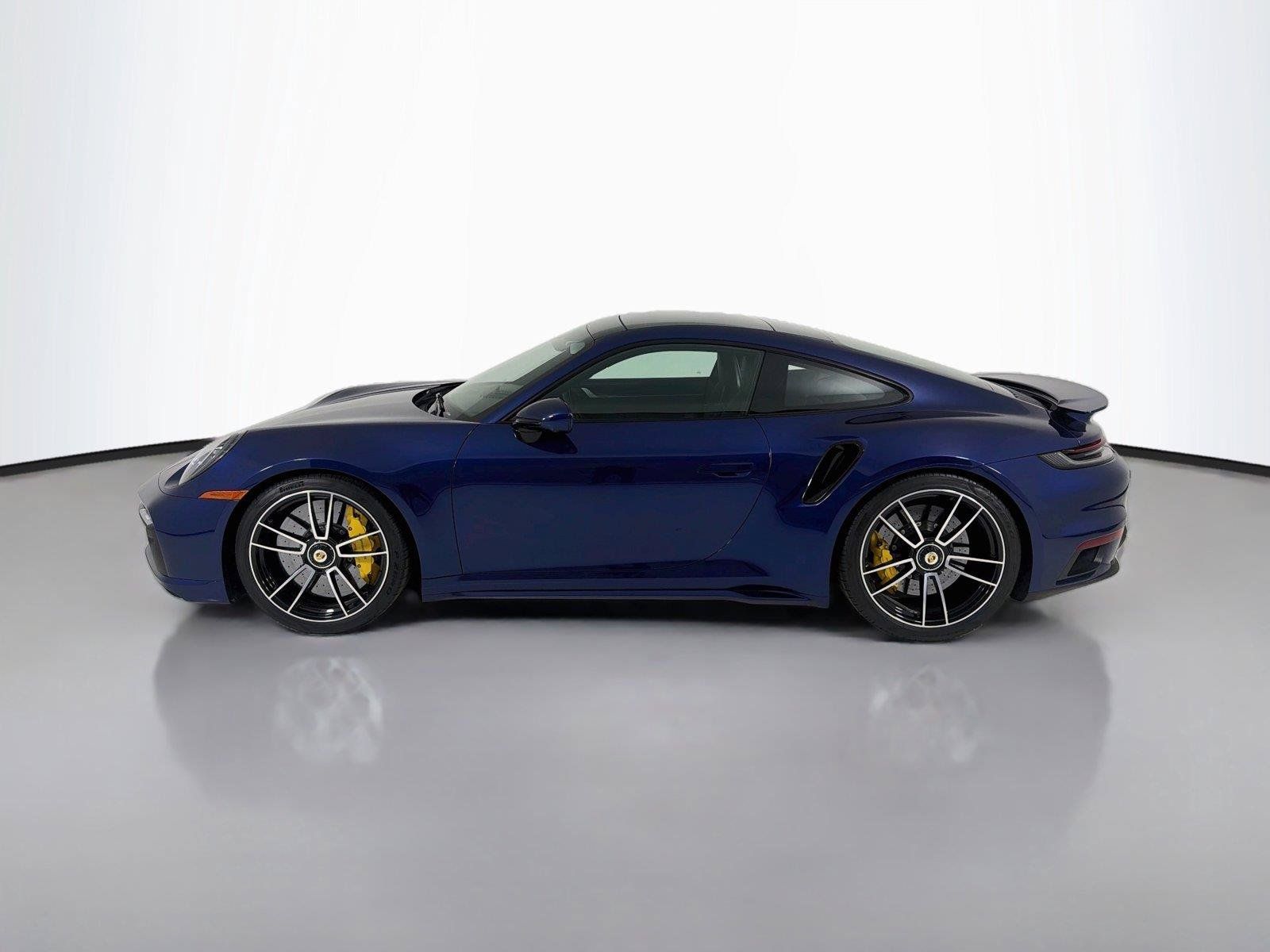 Used 2022 Porsche 911 Turbo S AWD/4WD image 2
