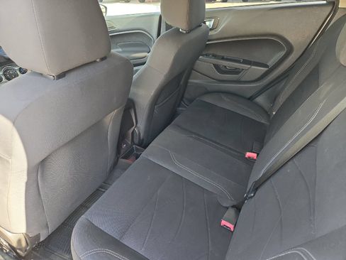 Used 2014 Ford Fiesta SE FWD image 11