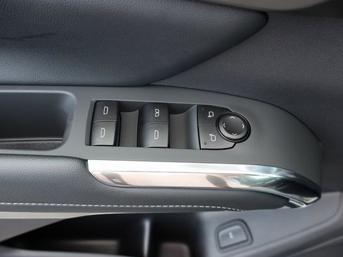 New 2026 Chevrolet Traverse LT w/ Driver Confidence Package image 18