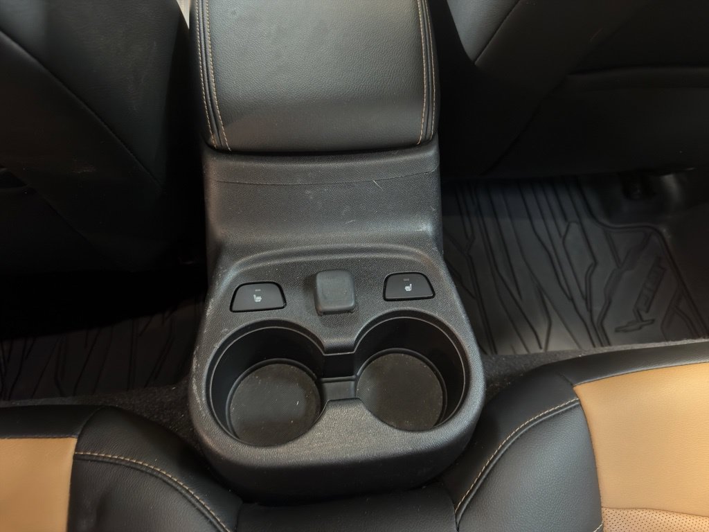 Used 2017 Chevrolet Volt Premier w/ Driver Confidence II Package FWD image 14