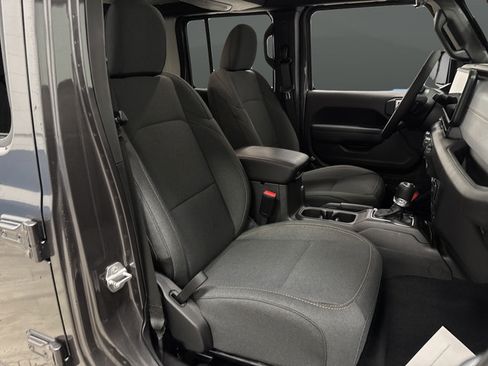 New 2026 Jeep Wrangler Unlimited Sport AWD/4WD image 29