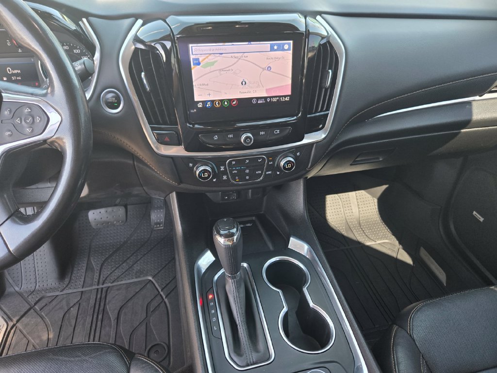 Used 2020 Chevrolet Traverse Premier w/ Redline Edition AWD/4WD image 22