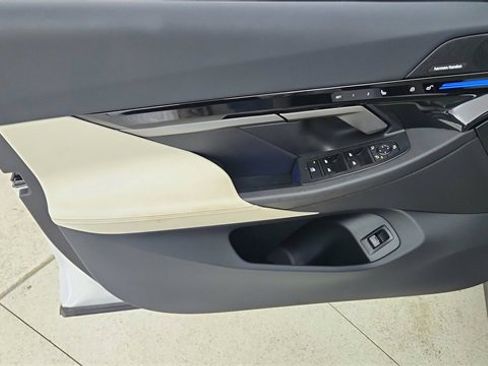 Used 2025 BMW 530i image 35