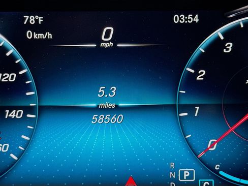 Used 2021 Mercedes-Benz C 300 Sedan w/ Premium Package image 9