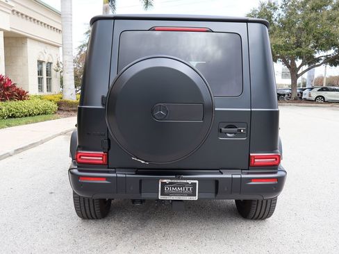 Used 2025 Mercedes-Benz G 550 image 6