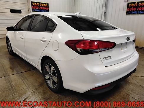 Used 2018 Kia Forte LX w/ LX Popular Package FWD image 6