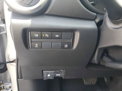 Certified 2025 Nissan Versa S w/ Trunk Package FWD image 27