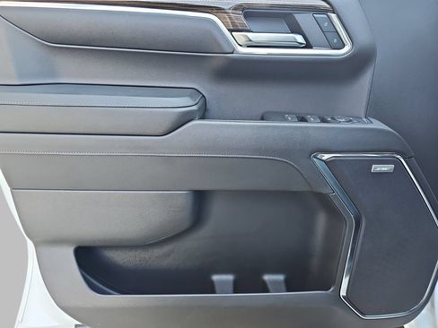 Certified 2024 Chevrolet Silverado 1500 LT Trail Boss w/ Convenience Package II AWD/4WD image 30