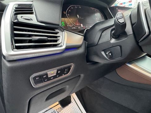 Used 2019 BMW X5 xDrive40i w/ Convenience Package image 18