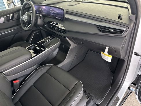 New 2025 Buick Enclave Sport Touring w/ Power Package image 39