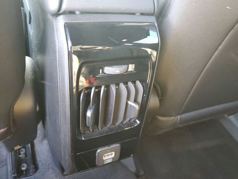 Certified 2024 Jeep Compass Limited w/ High Altitude Package image 32