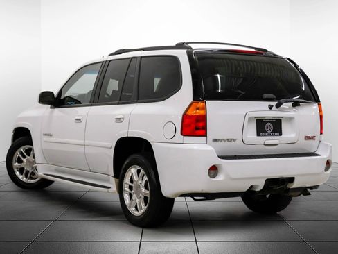 Used 2009 GMC Envoy Denali w/ Sun And 6-Disc Cd Package AWD/4WD image 11
