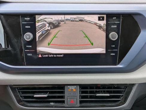 Used 2022 Volkswagen Taos SE AWD/4WD image 12
