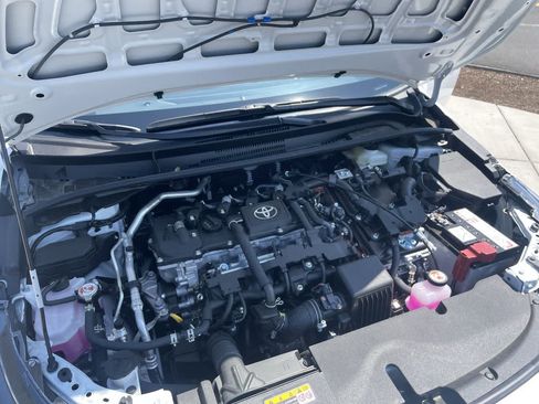 Used 2025 Toyota Corolla LE w/ LE Premium Package image 7