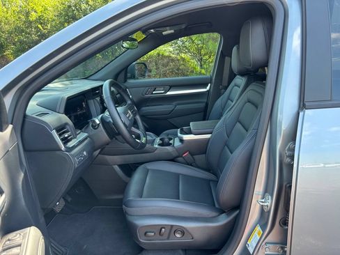 Used 2026 GMC Terrain Elevation w/ Elevation Premium Package AWD/4WD image 14