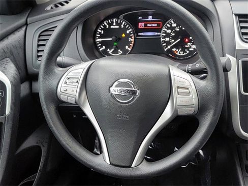 Used 2017 Nissan Altima 2.5 S w/ Power Driver Seat Package image 21