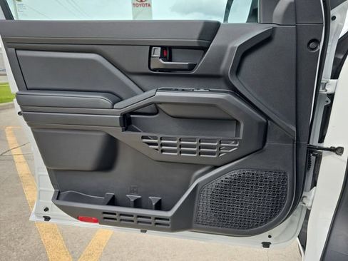 New 2025 Toyota Tacoma SR image 25