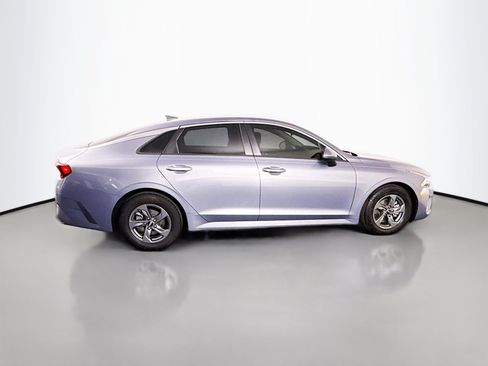 Used 2021 Kia K5 LX FWD image 11