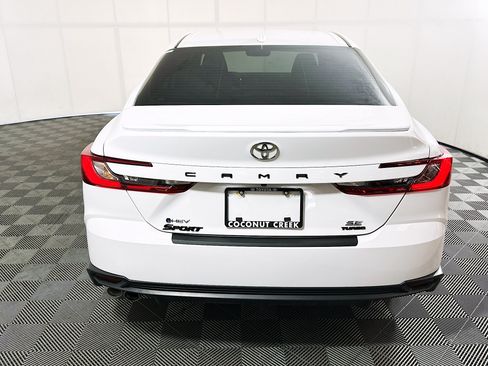 Used 2025 Toyota Camry SE w/ Multimedia Upgrade Package FWD image 4