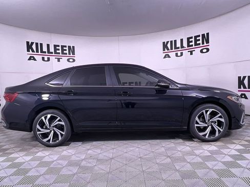 New 2026 Volkswagen Jetta SEL image 8