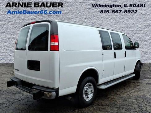 Used 2022 Chevrolet Express 2500 w/ Driver Convenience Package image 6