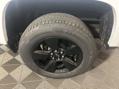 Used 2021 Chevrolet Colorado W/T AWD/4WD image 25