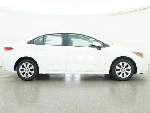 New 2026 Toyota Corolla LE image 27