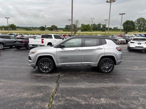 Used 2022 Jeep Compass High Altitude AWD/4WD image 2